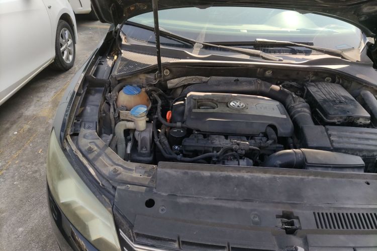 大众 帕萨特 2011款 1.8TSI 自动尊荣版局部细节9006