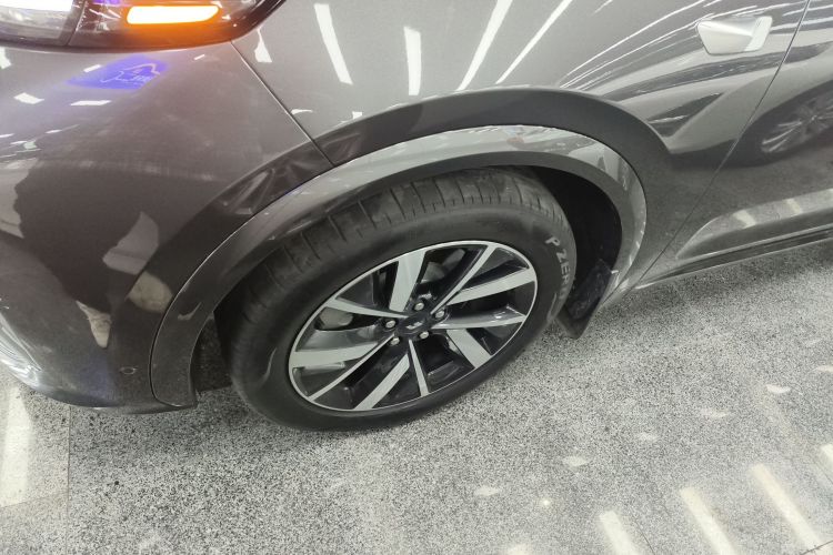 理想汽车 理想L7 2023款 Pro车身外观6007