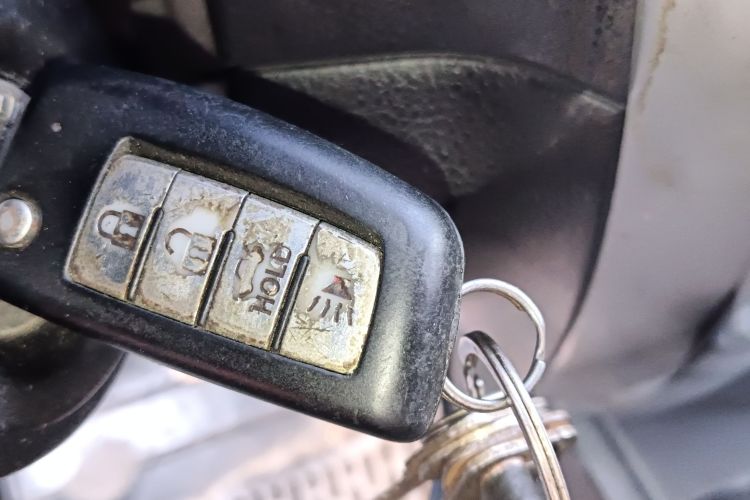 日产 骊威 2013款 1.6XL 手动豪华版中控内饰11