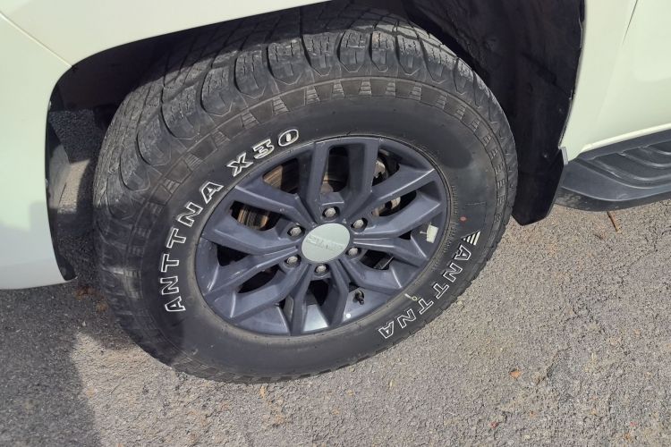 江铃 域虎7 2022款 2.0T自动柴油四驱舒享型标轴车身外观6007