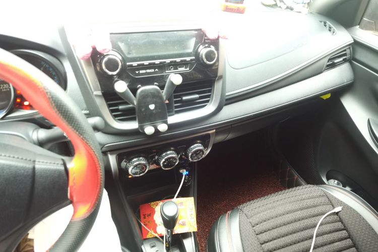 丰田 YARiS L 致炫 2016款 改款 1.5E CVT魅动版中控内饰16