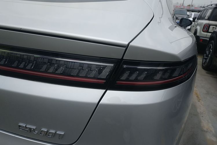 东风奕派 eπ007 2025款 纯电 650Pro巡航版车身外观9