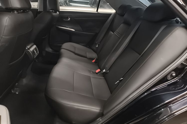 丰田 凯美瑞 2012款 骏瑞 2.0S 耀动版中控内饰7004