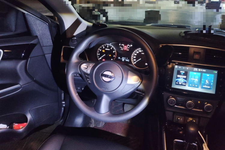 日产 轩逸 2021款 经典 1.6XL CVT豪华版中控内饰13