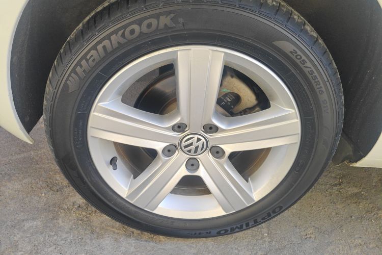 大众 高尔夫 2016款 1.6L 自动时尚型车身外观6008