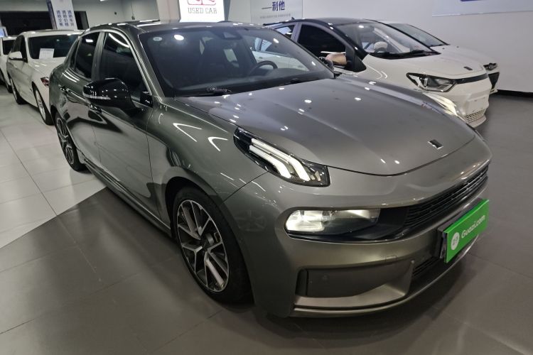 领克03 2022款 1.5TD DCT劲Pro车身外观3