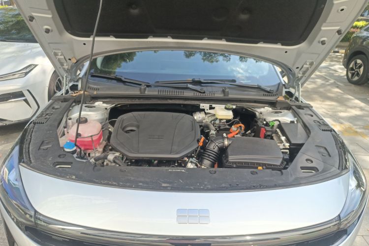 吉利银河 银河L6 2025款 EM-i 140km 星舰版局部细节24