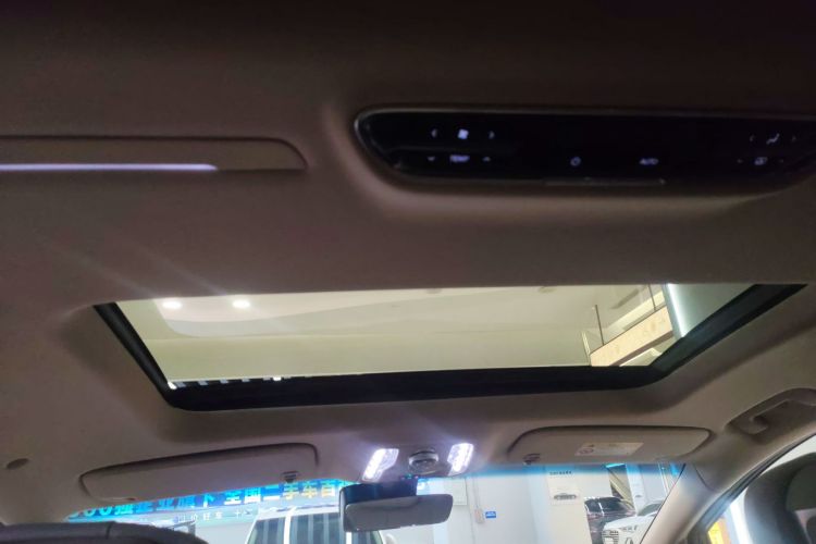 别克 世纪 2023款 2.0T 七座臻享款中控内饰22