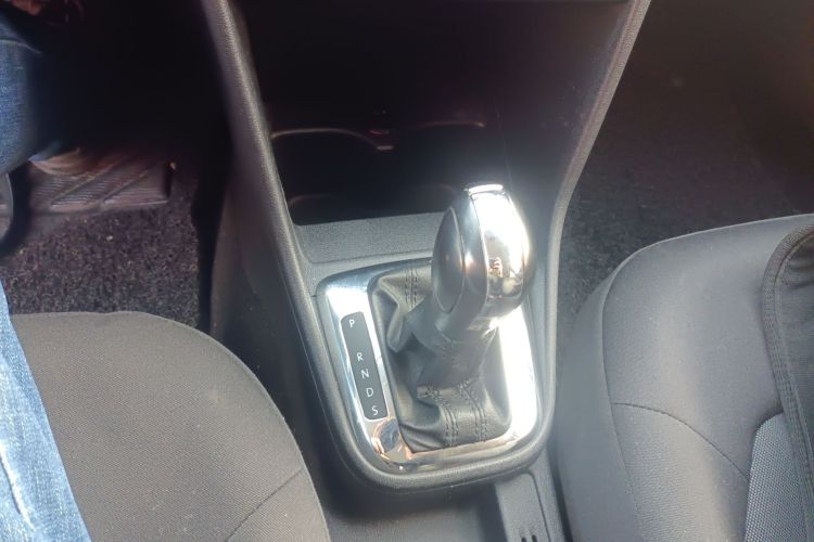 大众 捷达 2015款 质惠版 1.6L 自动时尚型局部细节18