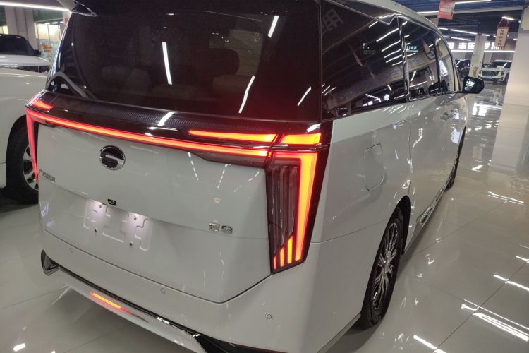 广汽传祺 传祺E9 2023款 E9 MAX车身外观7