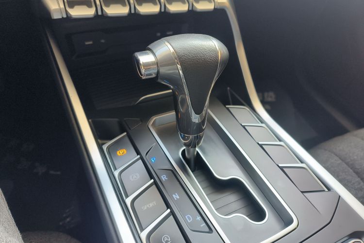 福特 领界 2019款 定制版中控内饰18