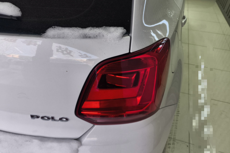 大众 Polo 2016款 1.4L 自动风尚型车身外观9