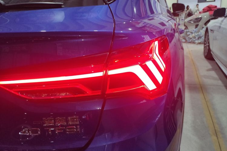奥迪Q3 Sportback 2020款 40 TFSI 时尚型车身外观6006