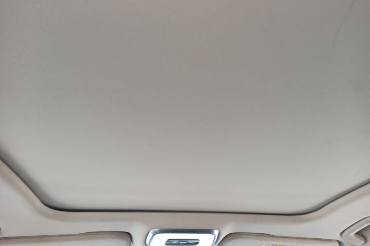 红旗H5 2023款 1.5T DCT智联旗韵版中控内饰22