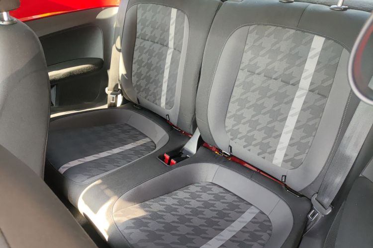 大众 甲壳虫 2018款 180TSI 尚乐型中控内饰7004