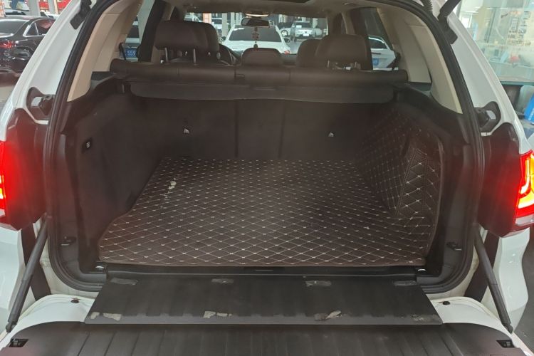 宝马X5(进口) 2017款 xDrive28i机舱底盘23