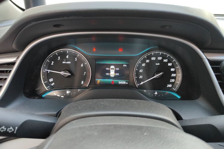 别克 英朗 2018款 15T 双离合精英型 国V中控内饰14