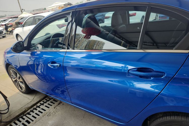 标致408 2019款 350THP 自动豪华版 国V车身外观4