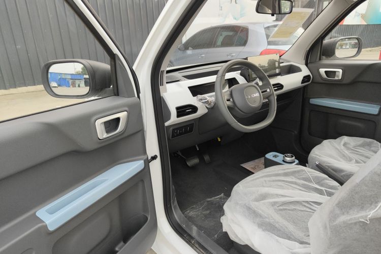 吉利银河 2024款 熊猫mini 200km 耐力熊中控内饰20