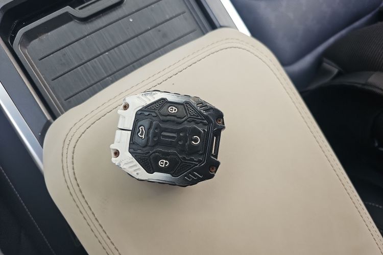 捷途山海 捷途旅行者C-DM 2024款 C-DM 208KM 山野版中控内饰11