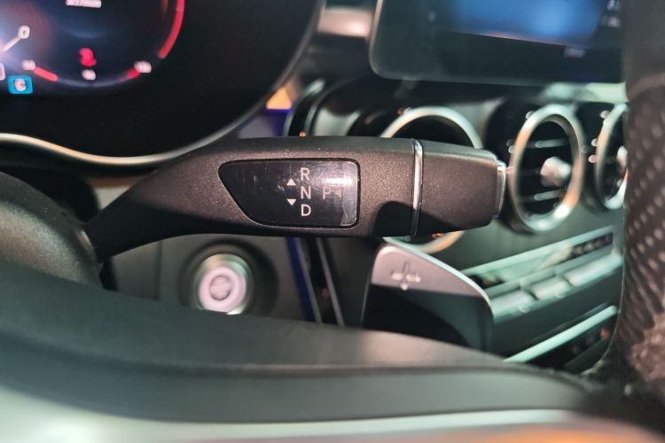 奔驰C级 2020款 改款 C 200 L 时尚型运动版中控内饰18