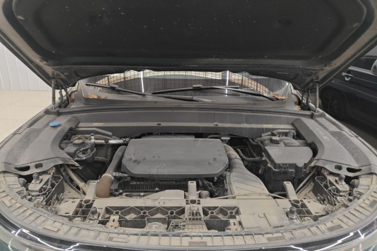 理想汽车 理想L9 2022款 Max机舱底盘24