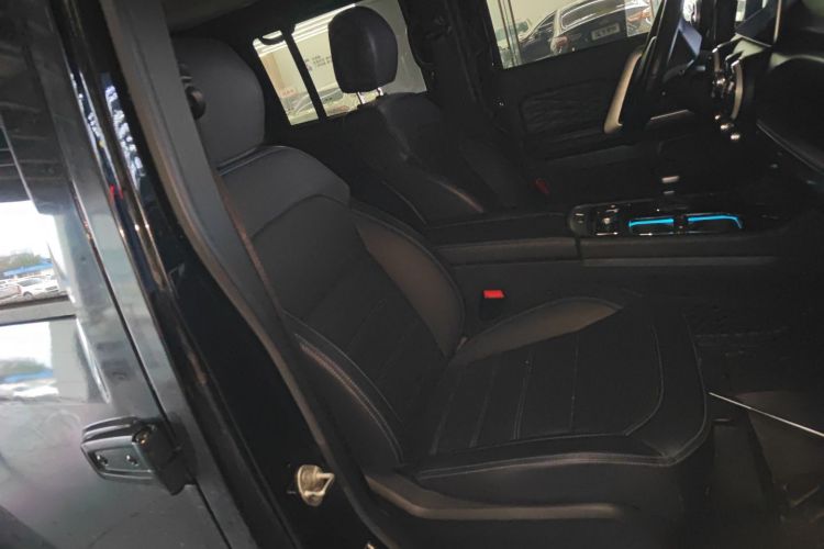 北京BJ40 2023款 2.0T 自动四驱城市猎人版侠客型局部细节41