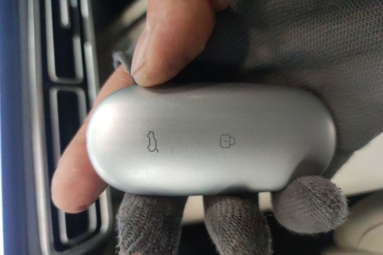 理想汽车 理想L9 2022款 Max中控内饰7001