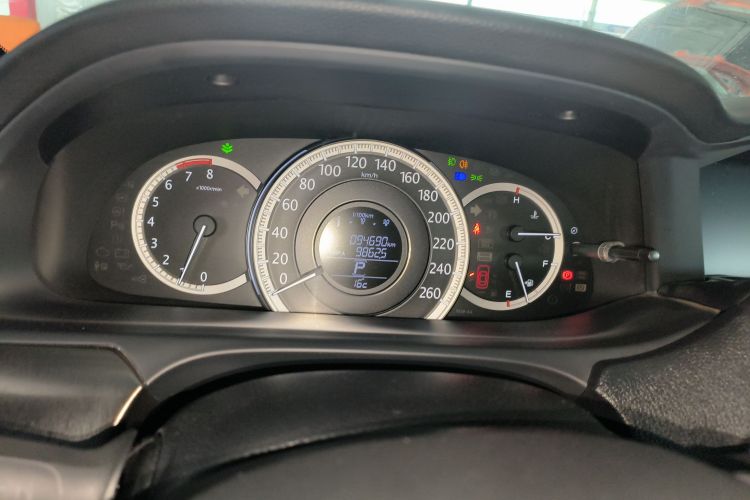 本田 雅阁 2015款 2.0L LX 舒适版中控内饰14