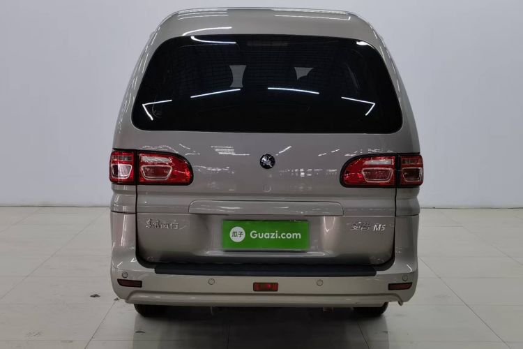 东风风行 菱智 2022款 M5L 2.0L 实用型 7座车身外观6004