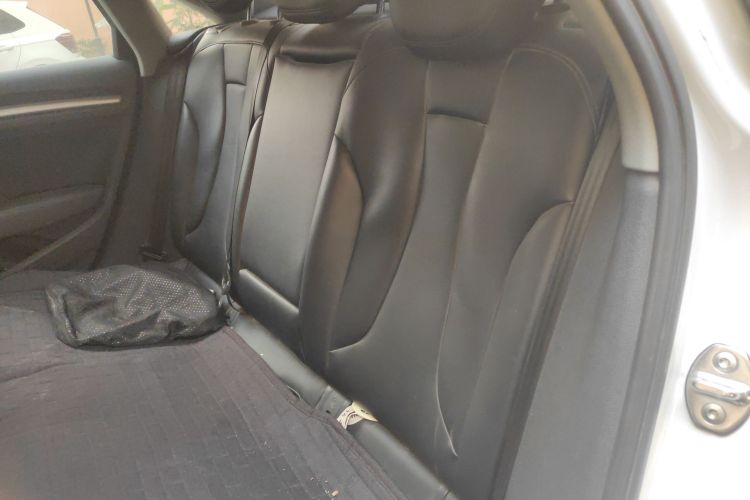 奥迪A3 2019款 Limousine 35 TFSI 运动型 国V中控内饰21