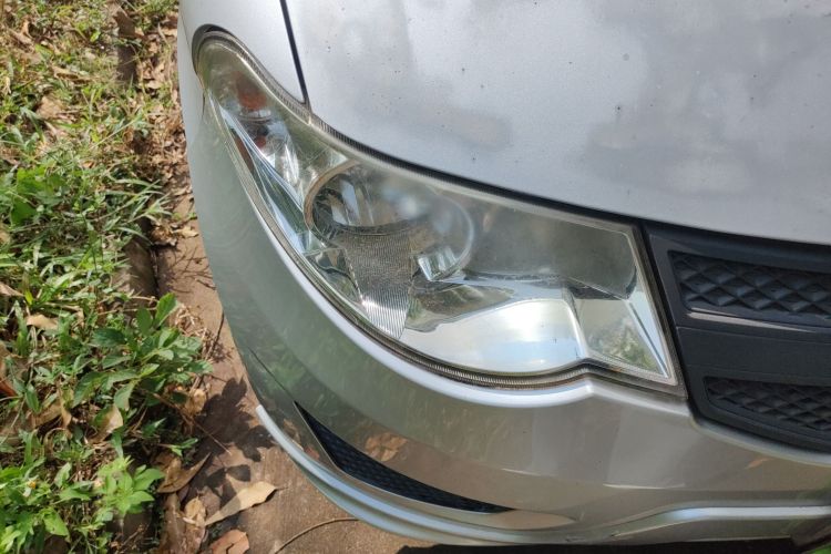 五菱汽车 五菱宏光 2015款 1.5L S 基本型国V车身外观6006