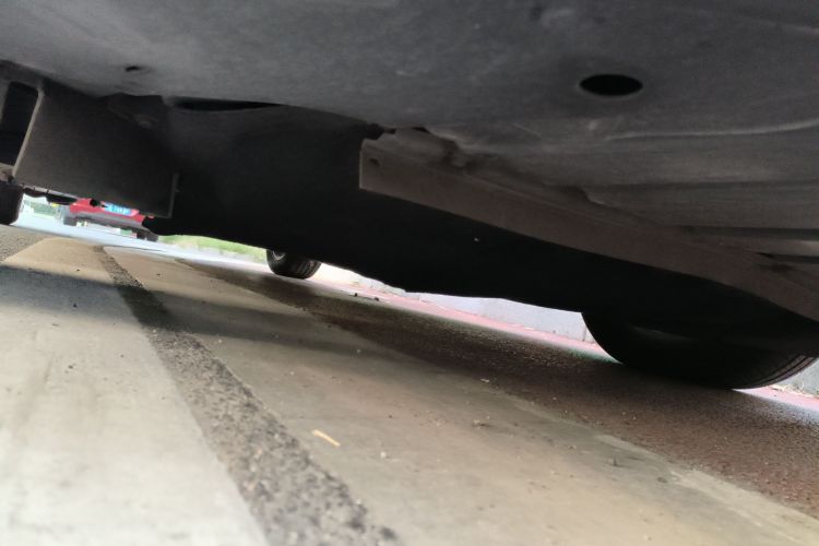 福特 福克斯 2018款 两厢经典 1.6L 自动舒适型智行版局部细节9001