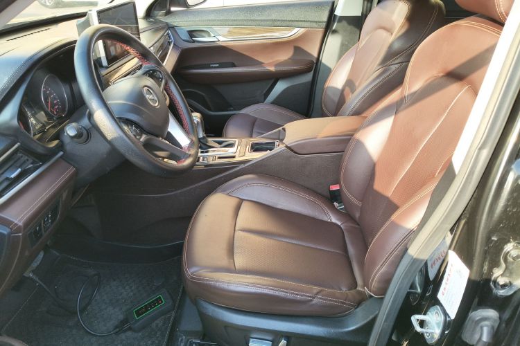 汉腾汽车 汉腾X5 2018款 1.5T CVT精英版中控内饰19