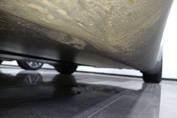 特斯拉 Model Y 2025款 后轮驱动版局部细节9002