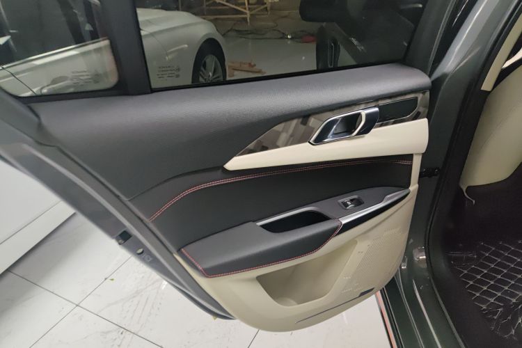 领克02新能源 2021款 1.5T PHEV Pro中控内饰7008