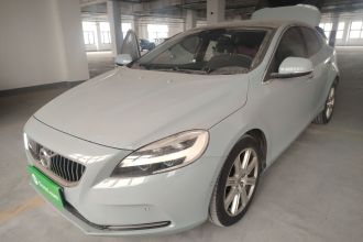 沃尔沃V40 2017款 T3 智雅版