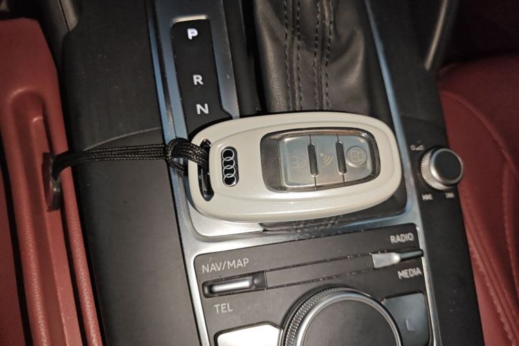 奥迪A3 2020款 Limousine 35 TFSI 时尚型 国VI中控内饰7001