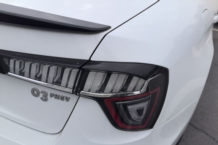 领克03新能源 2019款 1.5T PHEV Pro车身外观9