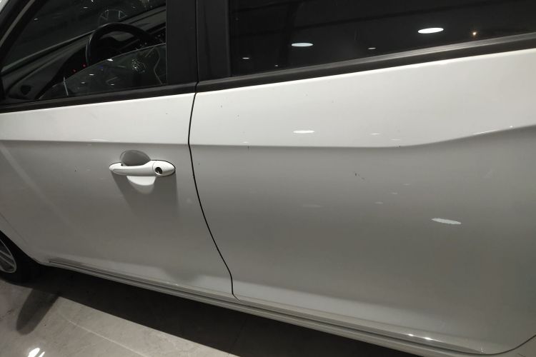 别克 英朗 2019款 18T 自动互联精英型 国VI车身外观6003