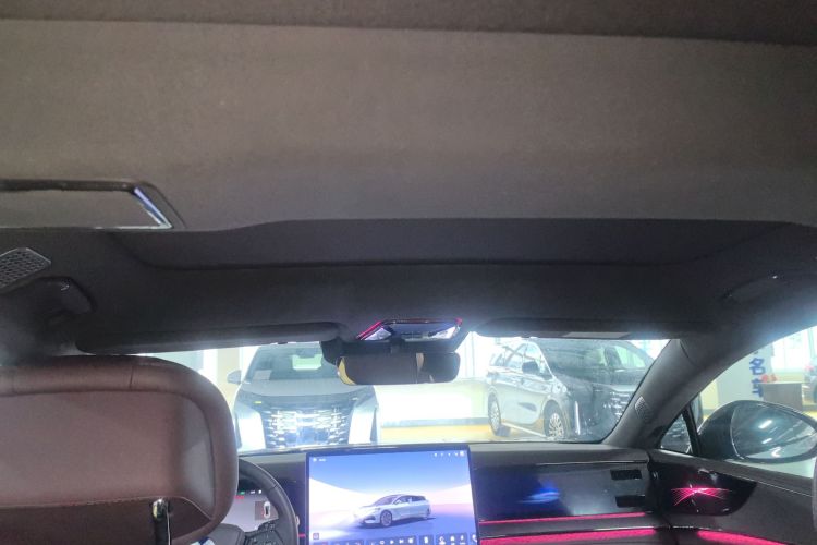 腾势Z9GT 2024款 1100四驱Pro版中控内饰22