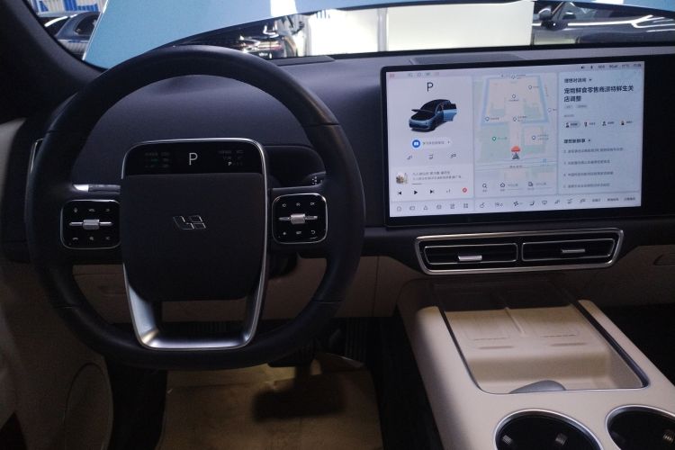 理想汽车 理想L7 2024款 Ultra中控内饰14