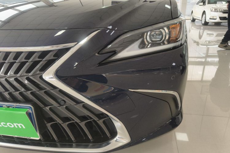 雷克萨斯ES 2023款 200 卓越版局部细节36