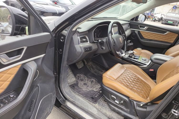 红旗HS7 2019款 3.0T 自动四驱智联旗畅版中控内饰7003