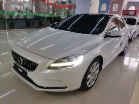 沃尔沃V40 2017款 T4 智雅版