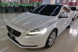 沃尔沃V40 2017款 T4 智雅版