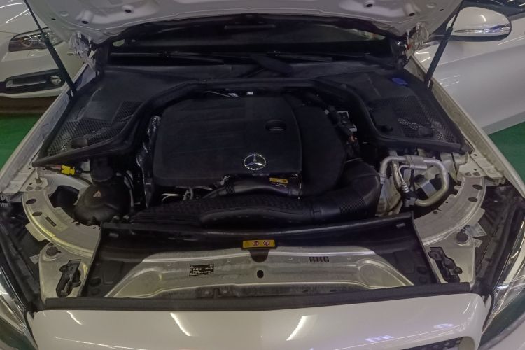 奔驰C级 2020款 C 200 L 时尚型运动版局部细节24