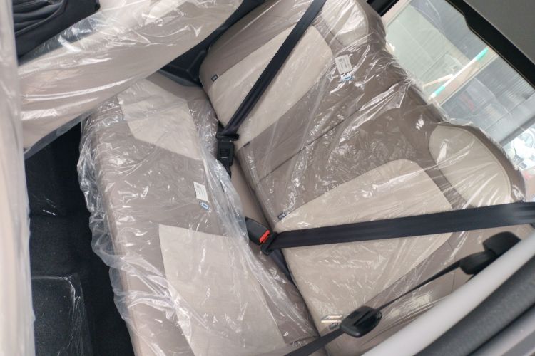 奇瑞新能源 QQ冰淇淋 2024款 青春版 205km圣代中控内饰7004