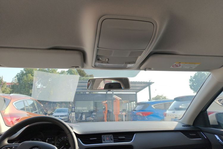 斯柯达 明锐 2019款 1.5L 自动智行舒适版 国VI局部细节22