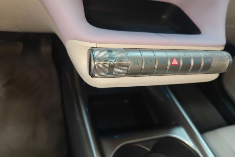 比亚迪 海豚 2021款 405km 时尚版局部细节18